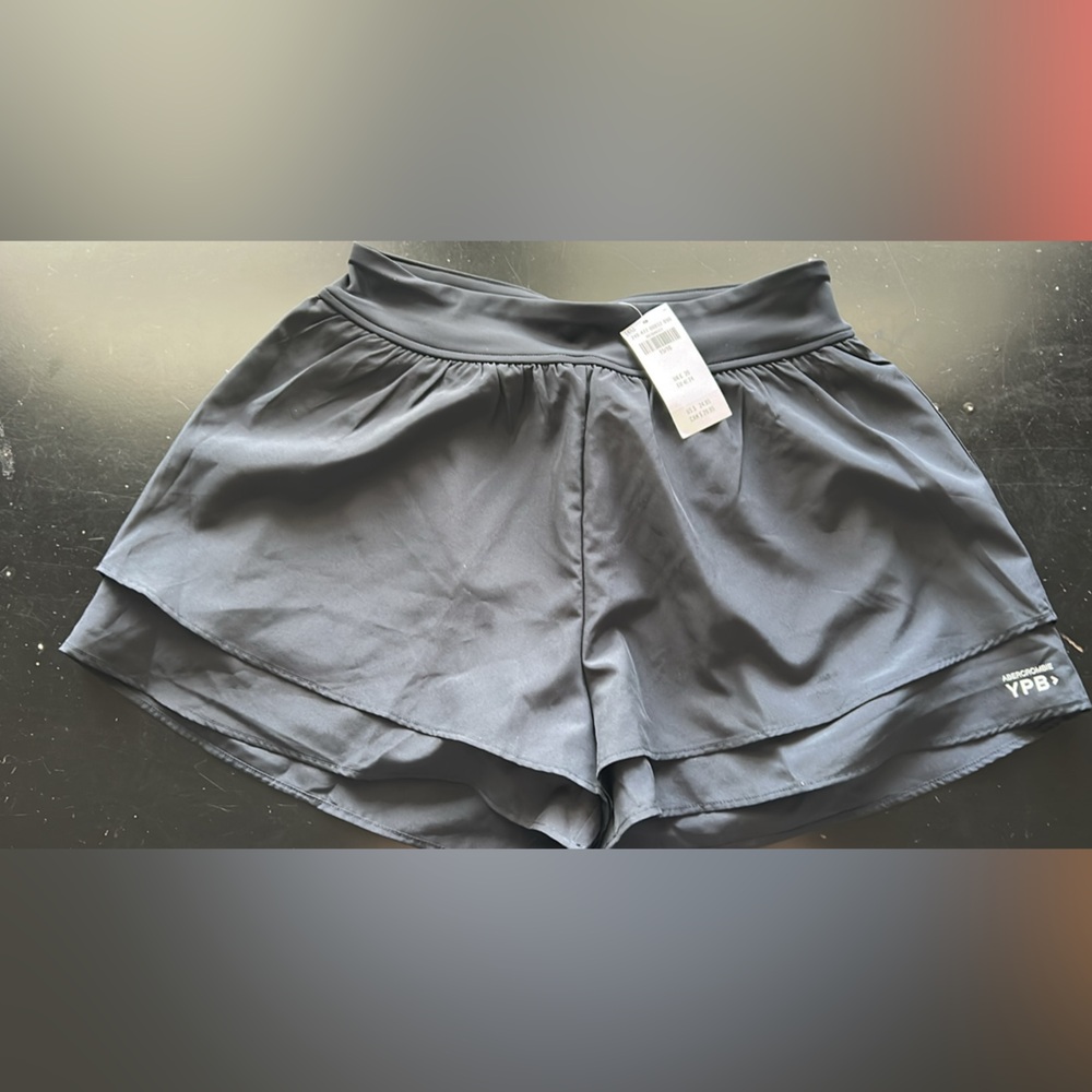Abercrombie & Fitch girls black shorts NEW
